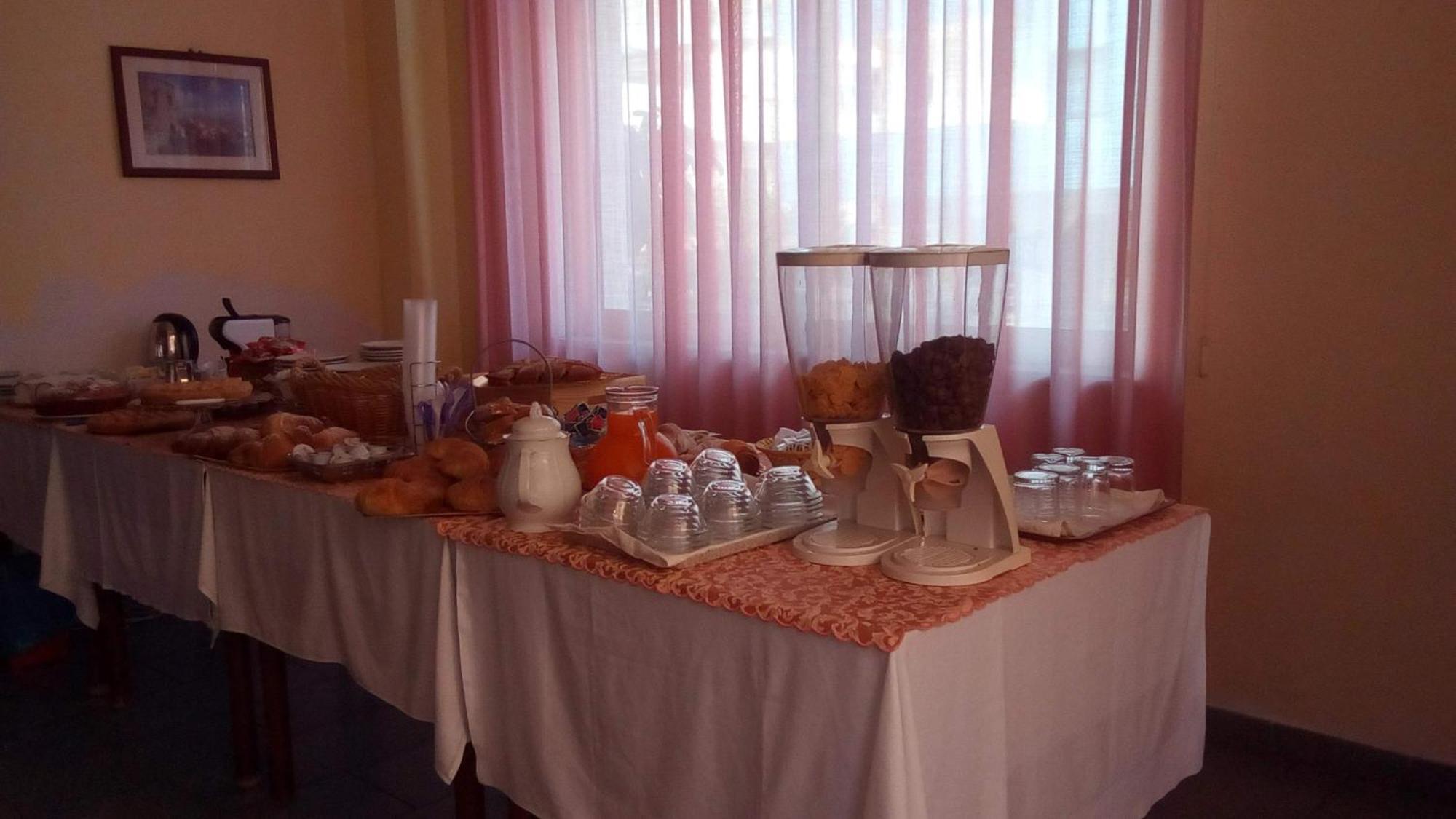 سكاليا B&B Continentale المظهر الخارجي الصورة